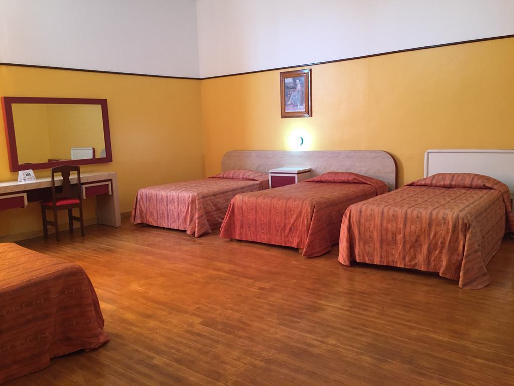 Hotel Isabel Мехіко Екстер'єр фото